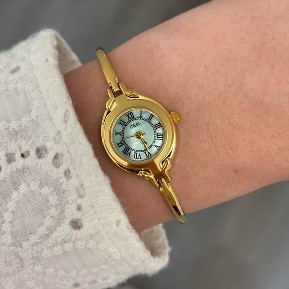 Sku 0443 cute gold blue mini watch gold bracelet vintage style + in a gift bag main image 6